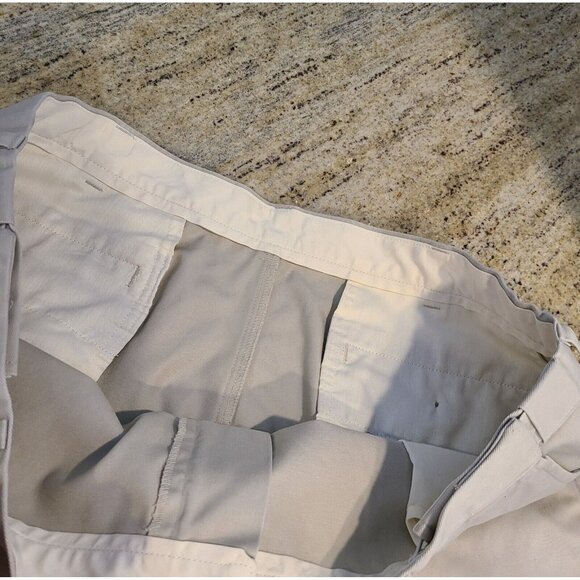 LL Bean Mens 42x29.5" Comfort Waist Tan Khaki Chino Pants *Hemmed* - Picture 11 of 16